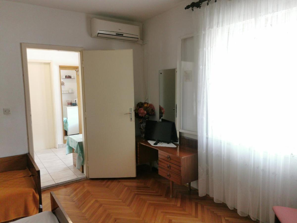 Room Dobrenka Хвар Екстериор снимка
